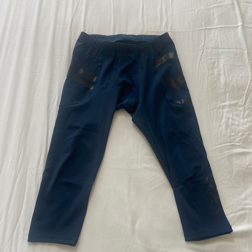 Virus 3/4 Tech Compression Pants